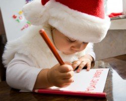 Мой ребенок пишет письмо Деду Морозу
